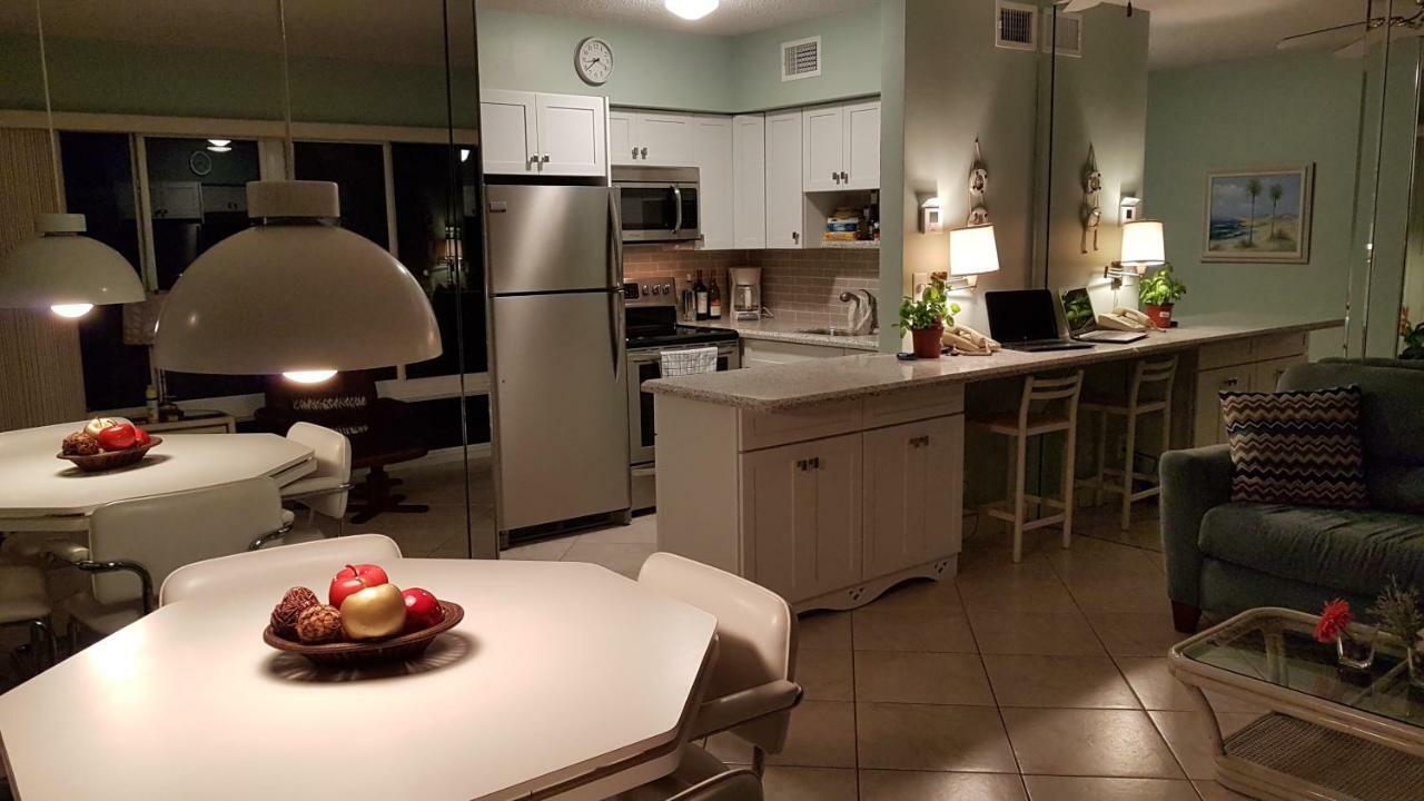 פומפנו ביץ' Aqua Mar Condos מראה חיצוני תמונה